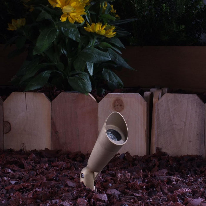Yard Bright Elite Series Heavy Cast Brass MR11 Spot Light With Angled Hood GBT6200